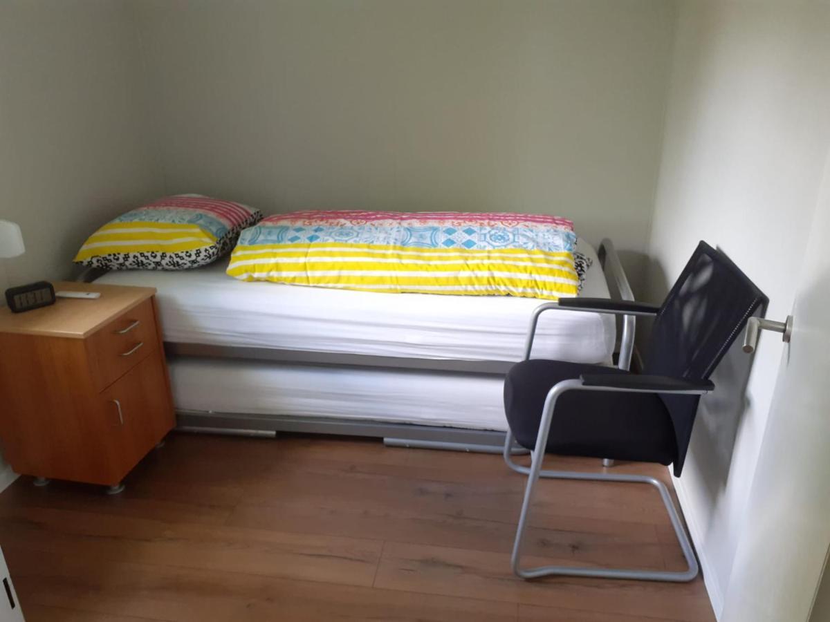Bungalow/Vakantiehuis Op Park Bavelds Dennen دينيكامب المظهر الخارجي الصورة