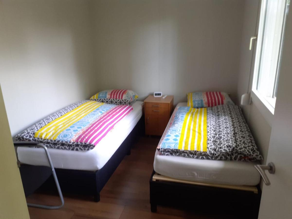 Bungalow/Vakantiehuis Op Park Bavelds Dennen دينيكامب المظهر الخارجي الصورة